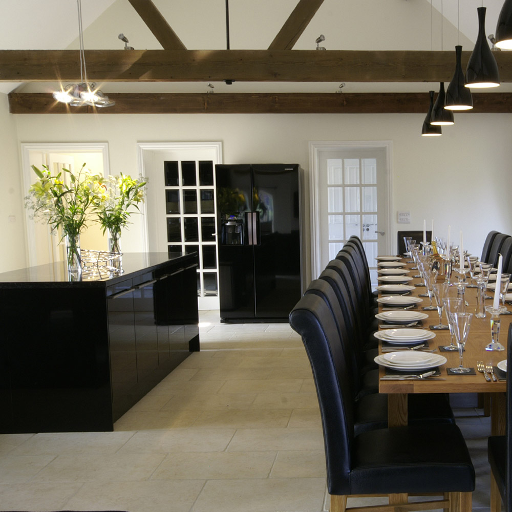 The Barn - Dining Area