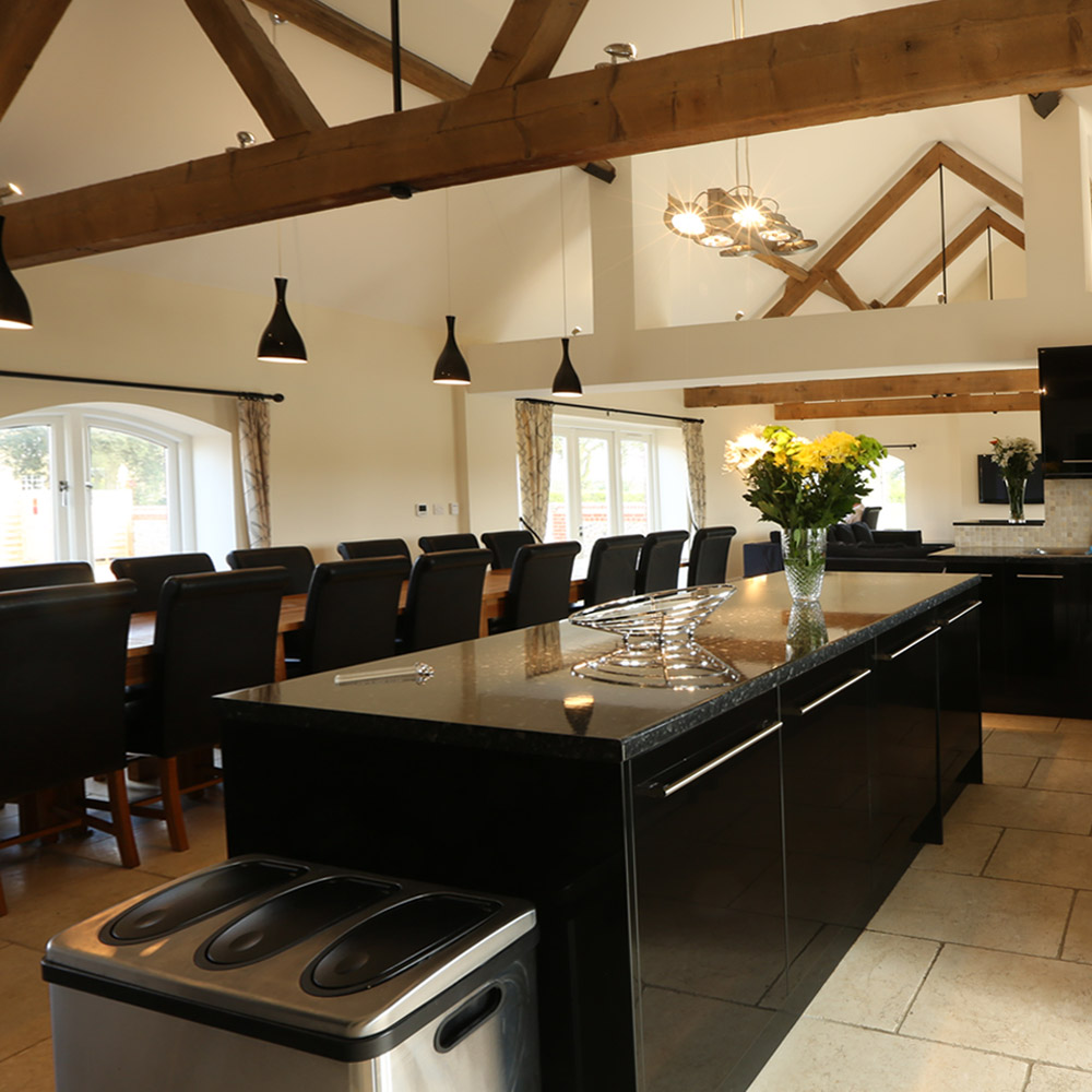 The Barn - Kitchen and Dining Area