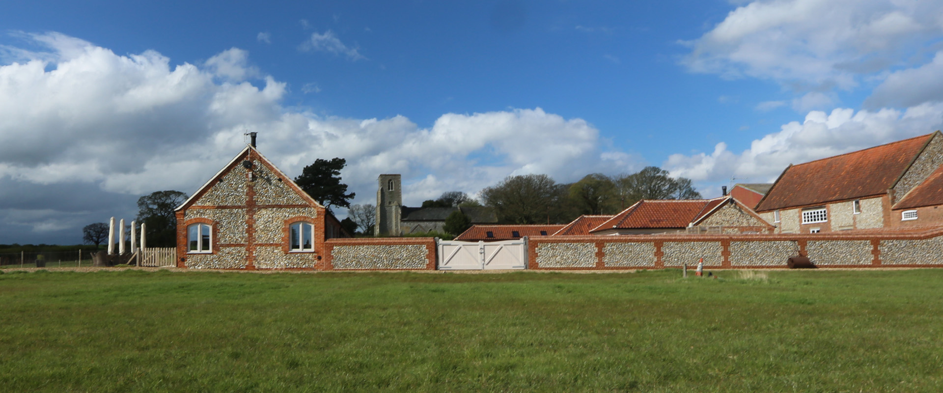 Brazenhall Barns - The Barn