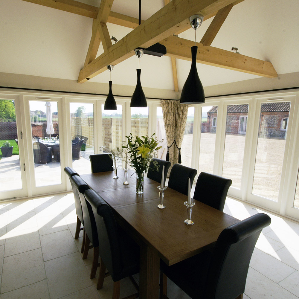 The Lodge - Panoramic Dining Area