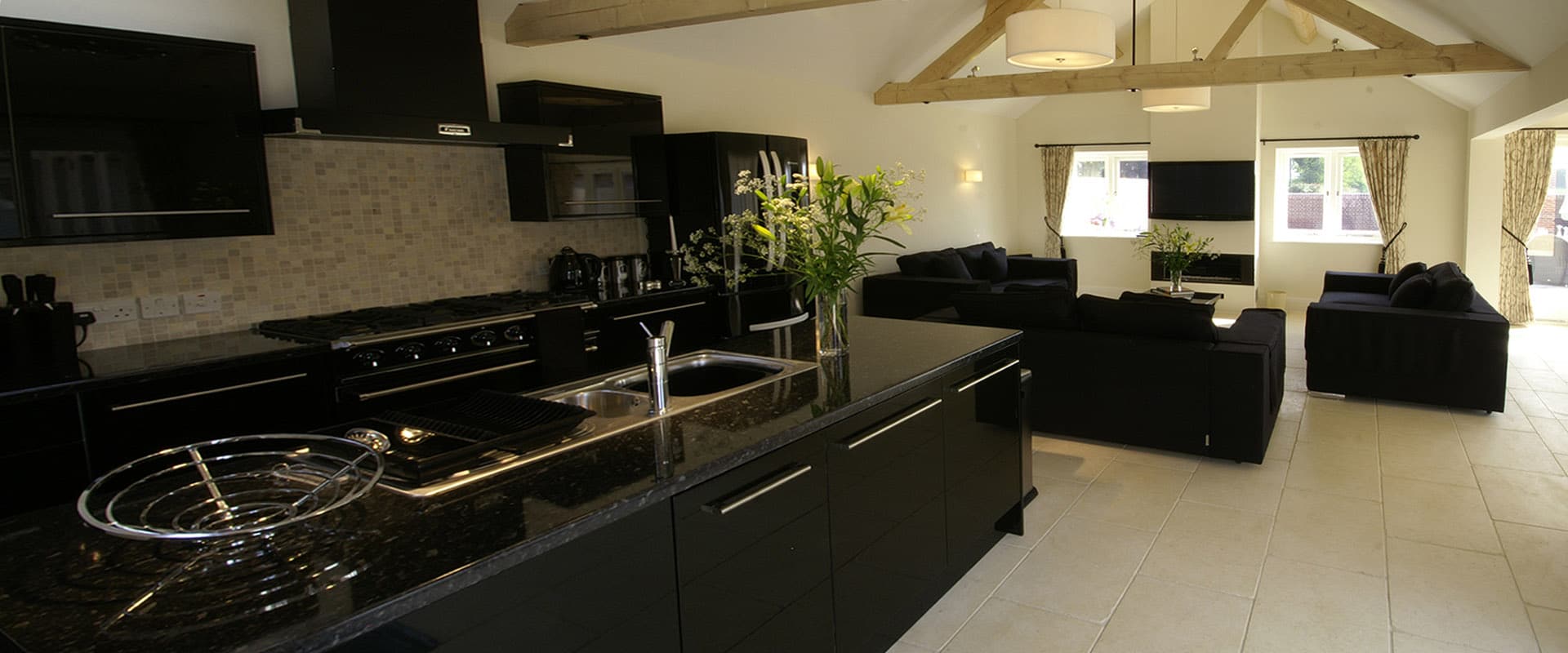 The Lodge - Kitchen Area