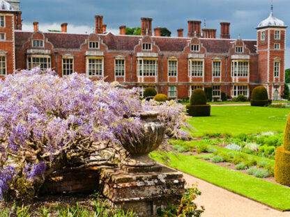 Blickling Estate - magnificent garden and mansion